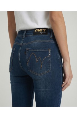 ELLE